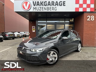 Volkswagen Golf 1.4 eHybrid GTE // FULL LED // VIRTUAL COCKPIT // STUUR+STOELVERWARMING // PDC V+A // NAVI+CARPLAY //