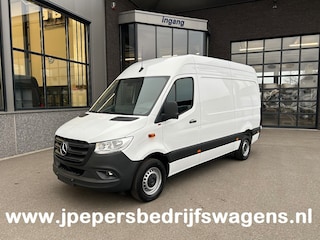 Mercedes-Benz Sprinter 317 CDI L2 H2 MBUX / 360 Camera / Parkeersensoren / Navigatie / Cruise control / Airco / 270 Graden achterdeuren