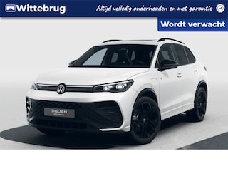Volkswagen Tiguan 1.5 eHybrid 204PK DSG R-Line Business / Fabrieksgarantie tot 2028 / Black Style / Trekhaak / Panoramadak / 20'' LMV / VW