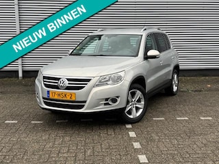 Volkswagen Tiguan 2.0 TSI Sport&Style 4Motion,Automaat ,navigatie/camera,elec trekhaak,17inch LMV met 4 seasons,