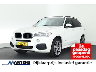 BMW X5 xDrive30d 259pk High Executive M-Sport Panoramadak Trekhaak Leder Memory Camera Keyless Navigatie