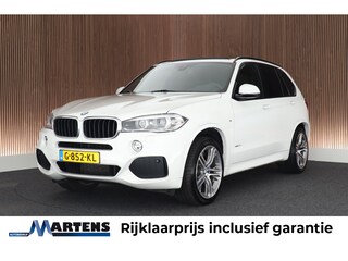 BMW X5 xDrive30d 259pk High Executive M-Sport Panoramadak Trekhaak Leder Memory Camera Keyless Navigatie