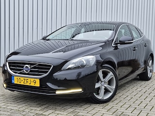 Volvo V40 1.6 T3 Summum /Dealer Onderhouden/Xenon/Leer!