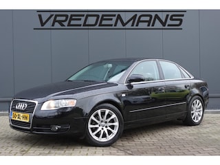 Audi A4 Limousine 2.0 TDI quattro Advance LEDER