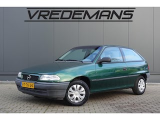 Opel Astra 1.4i Sprint NETJES!