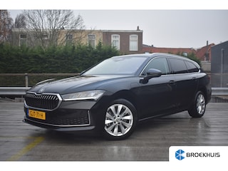 Skoda Superb Combi 1.5 TSI 204PK iV First Edition | TREKHAK | STOELVERW. | NAVIGATIE | KEYLESS ENTREE | APP. CONNECT | ADAPT. CRUISE | AIRCO | LED