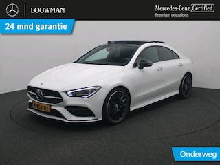Mercedes-Benz CLA 180 AMG Line AMG Line | Night Pakket | Panorama Schuif-Kanteldak | Sfeerverlichting | 19 Inch AMG velgen | Distronic | Parkeerpakket met 360°-camera. Inclusief 24 maanden Mercedes-Benz Certified garantie voor Europa.