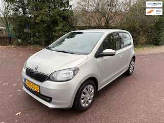 Skoda Citigo 1.0 Greentech Ambition Airco / Navigatie / AUX / Nw APK