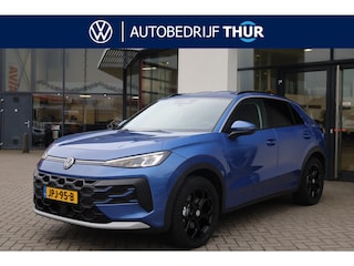Volkswagen T-Roc 1.5 eTsi Life First Edition 115PK / 85kW Achteruitrijcamera, dodehoekdetectie (Side Assist), volledig digitaal instrumentenpaneel (Digital Cockpit), Apple Carplay & Android Auto, verwarmbare voorstoelen + stuurwiel, LED koplampen, draadloos telefoon laden, parkeersensoren voor + achter, 18'' LMV 'Torino'