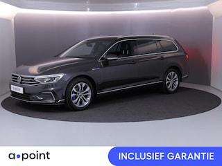 Volkswagen Passat Variant 1.4 TSI PHEV GTE Business 218 pk Automaat (DSG) | Navigatie | Parkeersensoren (Park assist) | Achteruitrijcamera | Stoelverwarming | Matrix LED koplampen |