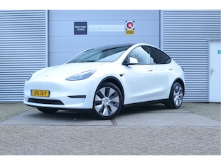 Tesla Model Y Long Range AWD 75 kWh AutoPilot, Warmtepomp, Winterpakket