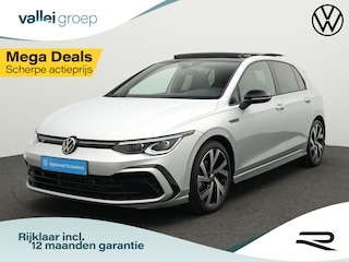 Volkswagen Golf 1.5 eTSI 150 pk DSG R-Line | Panoramadak | IQ Light | Stuur-/stoelverwarming | Achteruitrijcamera | Navigatie | Keyless Entry