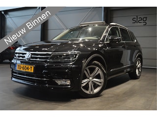 Volkswagen Tiguan 2.0 TDI R-LINE navi leer pano camera trekhaak 19 inch !!