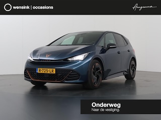Cupra Born Performance One 62 kWh | SOH 94% | Sportstoelen | Navigatie | Ele.verstelbare stoelen + geheugen | Camera | Apple CarPlay/Android Auto | Panoramadak | LED | ERGO Stoelen | Stuur/stoelverwarming |