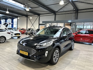 Ford Kuga 2.5 PHEV 225 pk Titanium X | Trekhaak | Pano | Winter Pack | B&O | LED | 1e eigenaar | 100% dealer onderh.