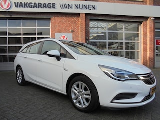 Opel Astra Sports Tourer 1.0 Online Ed.