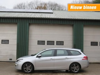 Peugeot 308 1.2 PureTech Blue Lease