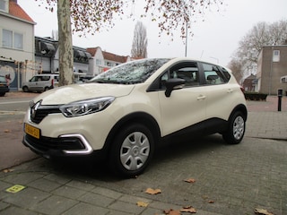 Renault Captur 0.9 TCe Life 5-drs / AIRCO / P.D.C / 67dkm