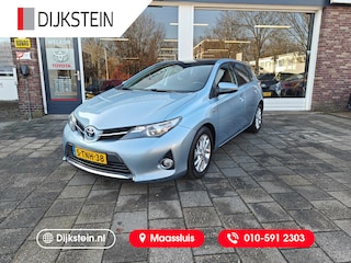 Toyota Auris 1.8 Hybrid Lease