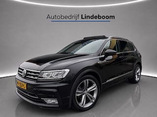 Volkswagen Tiguan 1.4 TSI ACT R-Line Panoramadak Trekhaak Virtual Cockpit