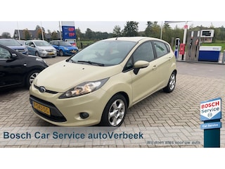 Ford Fiesta 1.25 Limited | Airco | Voorruitverwarming | Radio/cd | Centr.Vergrend. + ab | Elektr. ramen | Extra winterset