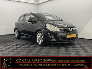 Opel Corsa 1.2 EcoFlex Anniversay Edition LPG Airco, Half leder, Radio, Lichtmetalen velgen Bij de verkoop van gebruikte voertuigen door CD-Cars wordt geen standaard garantie verstrekt. De koper aanvaardt het voertuig in de staat waarin het zich bevindt op het moment van aankoop, Vo