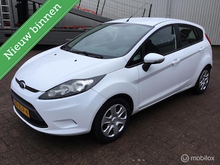 Ford Fiesta 4 cil apk jan 2027 1.25