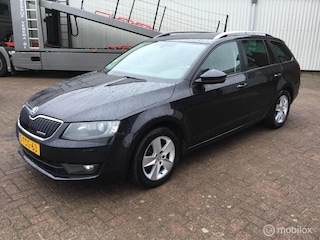 Skoda Octavia Combi 1.6 TDI Greenline Businessline