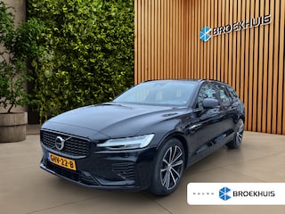 Volvo V60 2.0 T6 Plug-in hybrid AWD Plus Dark 360 cam Pano Trekhaak Leder