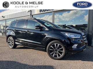 Ford Kuga 1.5 EcoBoost 150PK 2WD ST Line , trekhaak , winterpack