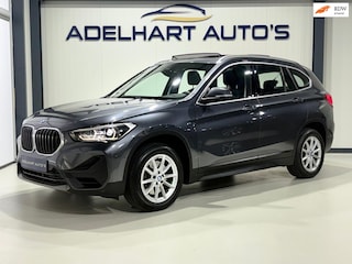 BMW X1 SDrive20i Executive Automaat / Panorama dak / Cruise control / Climate control / etc..