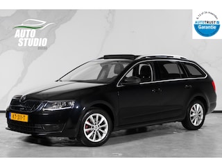 Skoda Octavia Combi 1.0 TSI Style | PANO | Carplay | Led | Stoelverwarming