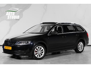 Skoda Octavia Combi 1.0 TSI Style | PANO | Carplay | Led | Stoelverwarming
