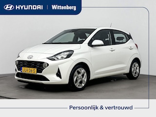 Hyundai i10 1.0 COMFORT 5-ZITS | NAVI | CAMERA | AIRCO | CRUISE |  LM VELGEN | PDC | STUUR- & STOELVERWARMING | FABRIEKSGARANTIE GELDIG T/M 8-2027! |