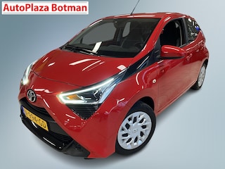 Toyota Aygo 1.0 VVT-i x-play | Eerste eigenaar