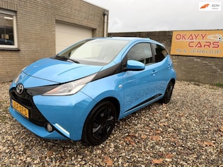 Toyota Aygo 1.0 VVT-i x-now Navi, Carplay, 2017
