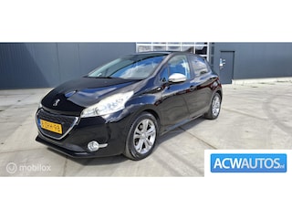 Peugeot 208 1.2 PureTech Style Pack pannoramadak