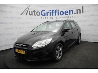 Ford Focus Wagon 1.0 EcoBoost Edition nette station met trekhaak
