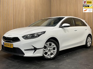 Kia Ceed 1.0 T-GDi DynamicLine |120PK|APPLE CARPLAY, ANDROID AUTO|CAMERA|CRUISE,CLIMATE CONTROL|PDC|1E EIG.|INCL.BTW|NL-AUTO|NAP|