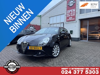 Alfa Romeo Giulietta 1.4 T Distinctive NAP - 1e eigenaar