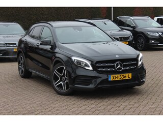 Mercedes-Benz GLA 180 Business Solution AMG Night Upgrade / Camera / Apple CarPlay / 19'' / Half leder / Navigatie / Getint glas / Stoelverwarming / Cruise Control