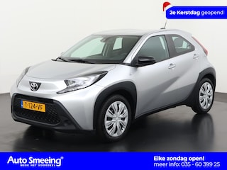 Toyota Aygo 1.0 VVT-i MT Play | Camera | Apple/Android Carplay | Zondag Open!