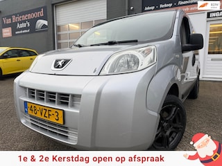 Peugeot Bipper 1.4 HDi XT met airco en trekhaak