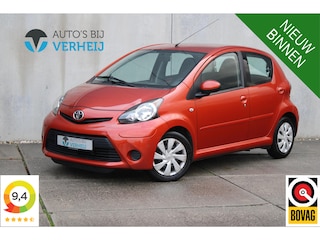Toyota Aygo 1.0 VVT-i Comfort Orange / 5-DRS / AIRCO / 1e EIGENAAR