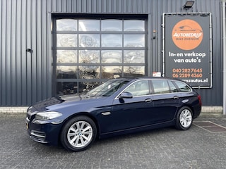 BMW 5-serie Touring 520XD High Executive AUT. PANORAMADAK|KEYLESS|GROOT NAVIGATIE|DIGITAAL COCKPIT|STOELVERWARMING