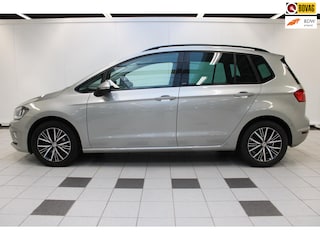 Volkswagen Golf Sportsvan 1.2 TSI Highline Business - Trekhaak, Dealer onderhouden