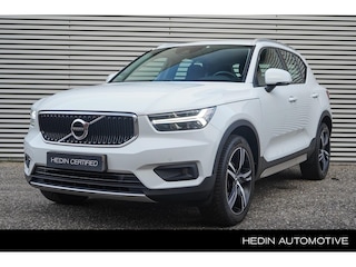 Volvo XC40 1.5 T2 Automaat Business Pro | Trekhaak | Navigatie | Camera | Stoel- + stuurverwarming | Achterbankverwarming | BLIS | 19 inch velgen | Keyless
