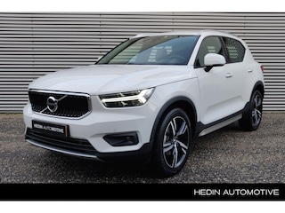 Volvo XC40 1.5 T2 Automaat Business Pro | Trekhaak | Navigatie | Camera | Stoel- + stuurverwarming | Achterbankverwarming | BLIS | 19 inch velgen | Keyless