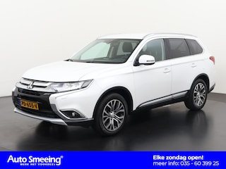 Mitsubishi Outlander 2.0 Executive Edition | 7 Persoons | Trekhaak | Zondag Open!