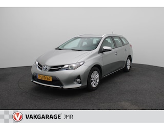 Toyota Auris Touring Sports 1.8 Hybrid dealer onderhouden